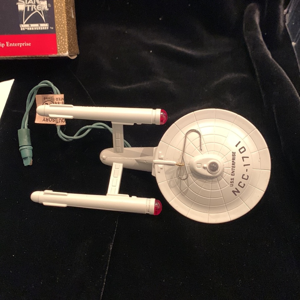 1991 25th Anniversary Star Trek Starship Enterprise Hallmark Ornament - Picture 5 of 8